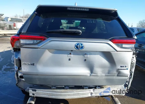 2021 Toyota Rav4 Hybrid Xle из США, поврежденный, VIN 4T3RWRFV5MU043862